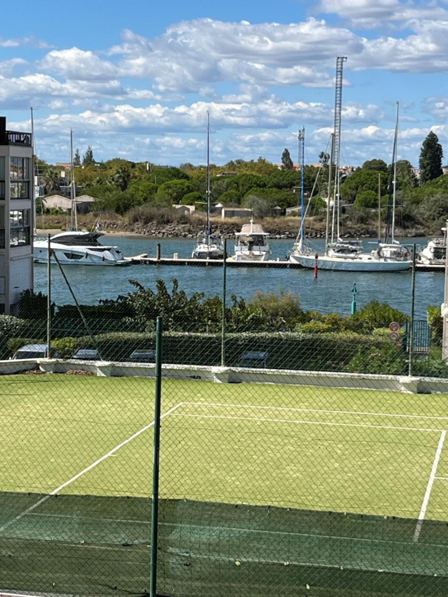 34300 Le Cap D'Agde 아파트 외부 사진